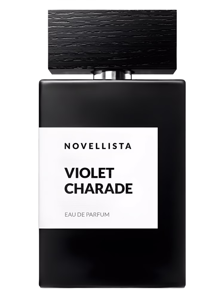 Novellista Violet Charade