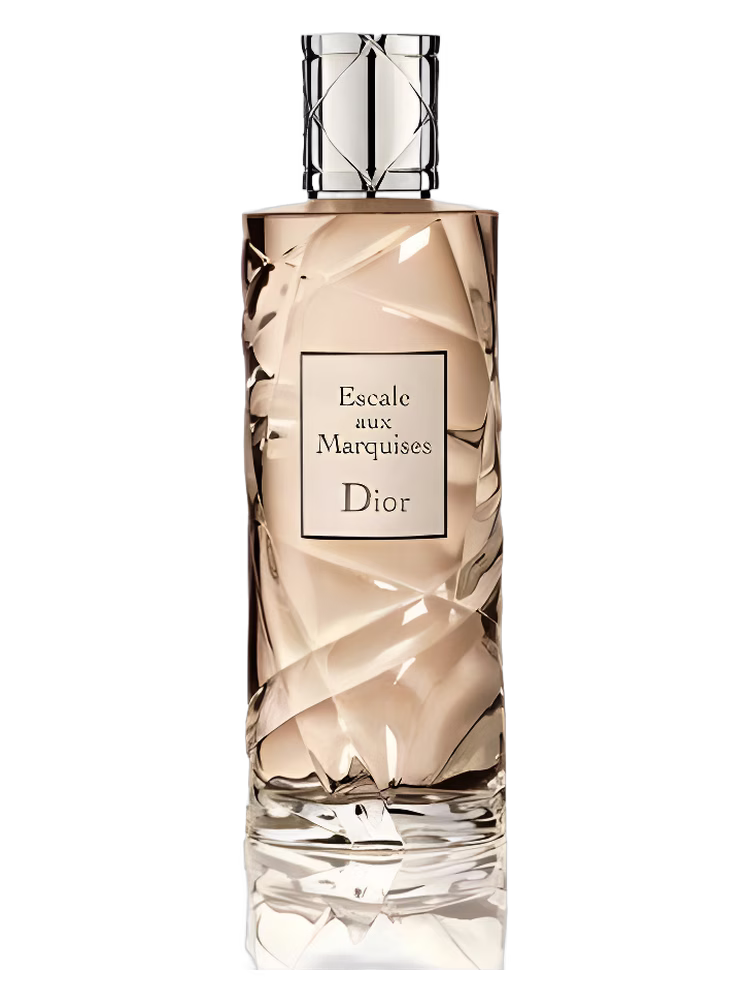 Dior Cruise Collection Escale Aux Marquises