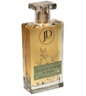 Juliette Dubois in Paris July St Barthelemy