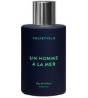 Un Homme A La Mer Velvetvelo