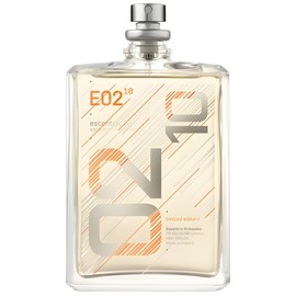Ambroxan perfume ingredient, Ambroxan fragrance and essential oils