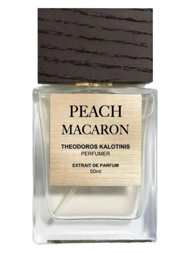 Peach Macaron Theodoros Kalotinis