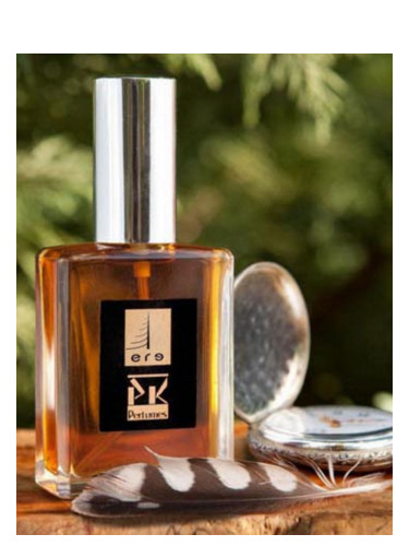 Maderas de Oriente Oscuro by PK Perfumes Review 