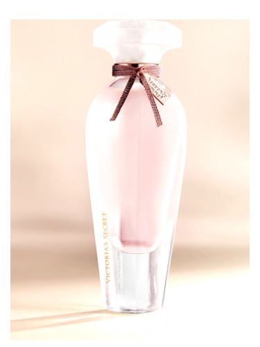Victoria Secret Heavenly Scented Body Mist 8.4 ounce NEW BOTTLE DESIGN by  Victoria's Secret