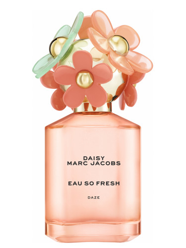  Marc Jacobs Daisy Eau So Fresh Eau De Toilette Spray for Women,  4.25 Ounce : Marc Jacobs Perfume For Women : Beauty & Personal Care