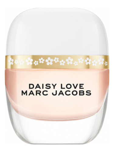 Love Petals Marc Jacobs perfume - a new fragrance for women 2020