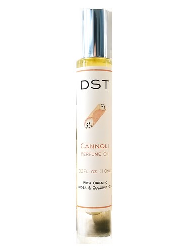 Cannoli by Doctor Sweet Tooth