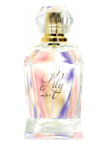 Le Petit Perfume, Lily, Peony, Vanilla Bean, Violet Petals