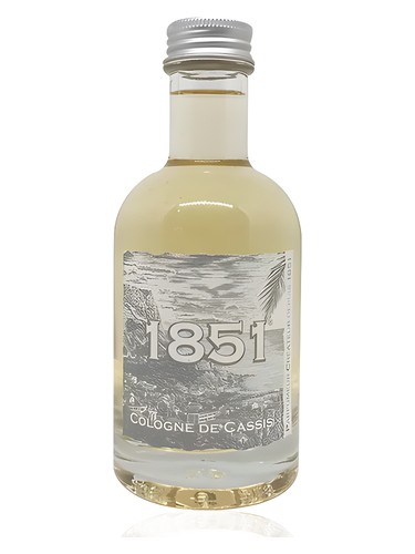 L Eau De Cassis Ambree