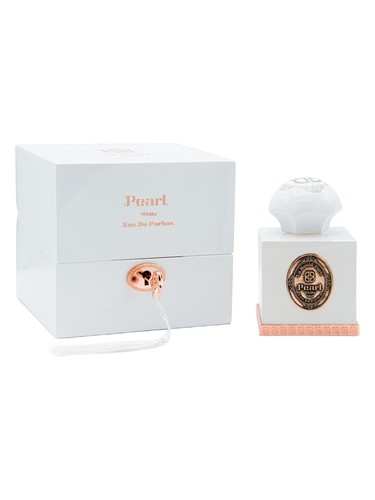 تصویر عطر PEARL White