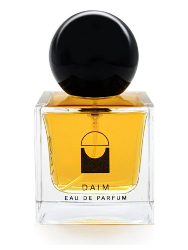 nip Les Parfums De Paris Mini Perfumes Gift Set
