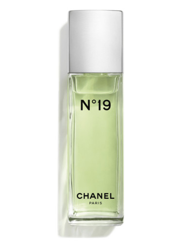 Chanel N°19 Eau de Toilette (2023) Chanel perfume - a new