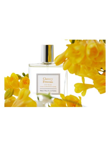 Cheery Freesia Ahro