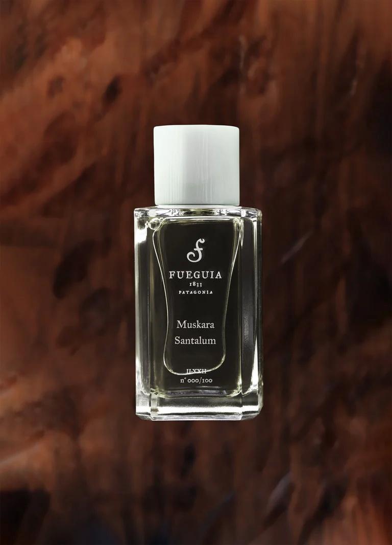 Muskara Santalum Fueguia 1833 perfume - a fragrância