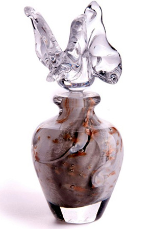 Fragrantica image 2