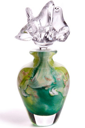 Fragrantica image 2