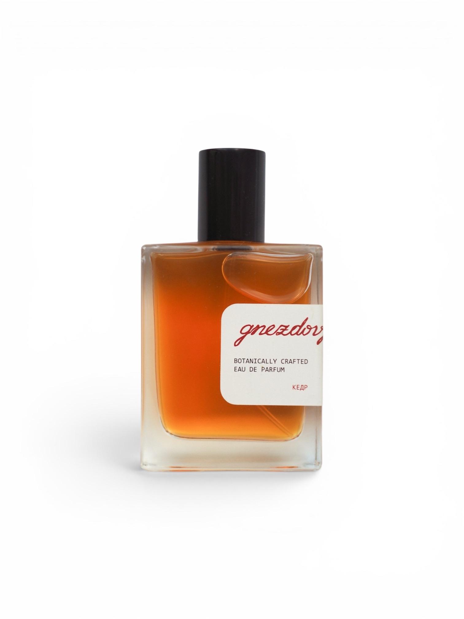 Cedar Gnezdovje Parfumerie 香水 - 2026年のユニセックス 新着