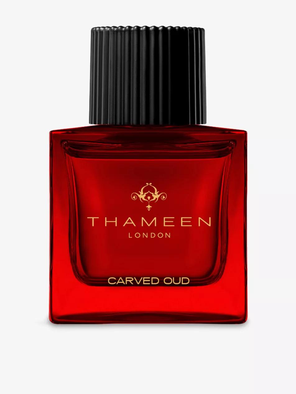 Red Carved Oud Thameen perfume - a fragrância Compartilhável