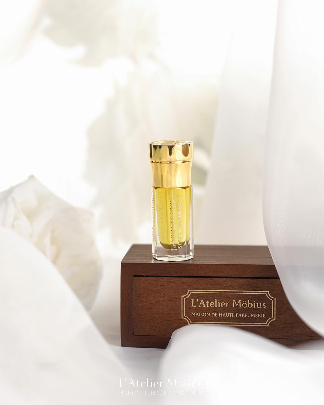 OudRoza Alba L'Atelier Mobius 莫比乌斯 perfume - a new fragrance