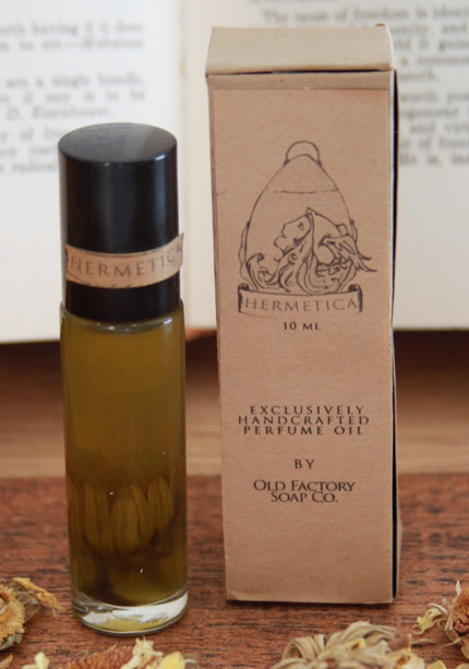 Fragrantica image 2