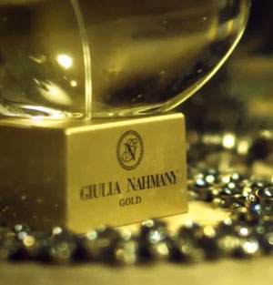 Fragrantica image 2