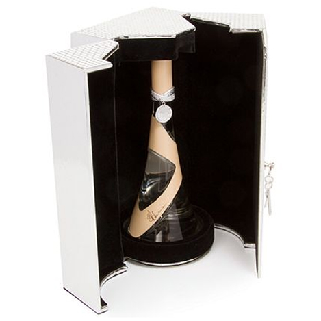 Fragrantica image 2