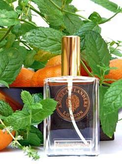 Fragrantica image 2