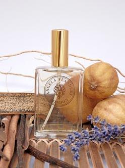 Fragrantica image 2