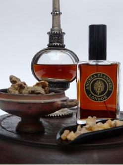 Fragrantica image 2