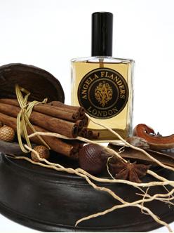 Fragrantica image 2