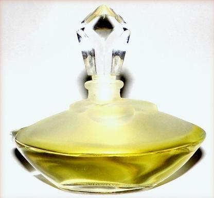 Fragrantica image 2