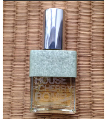 Fragrantica image 2
