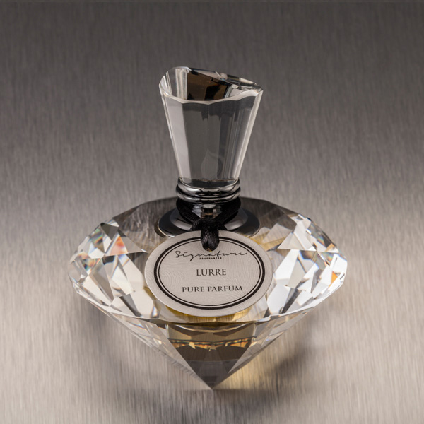 Fragrantica image 2