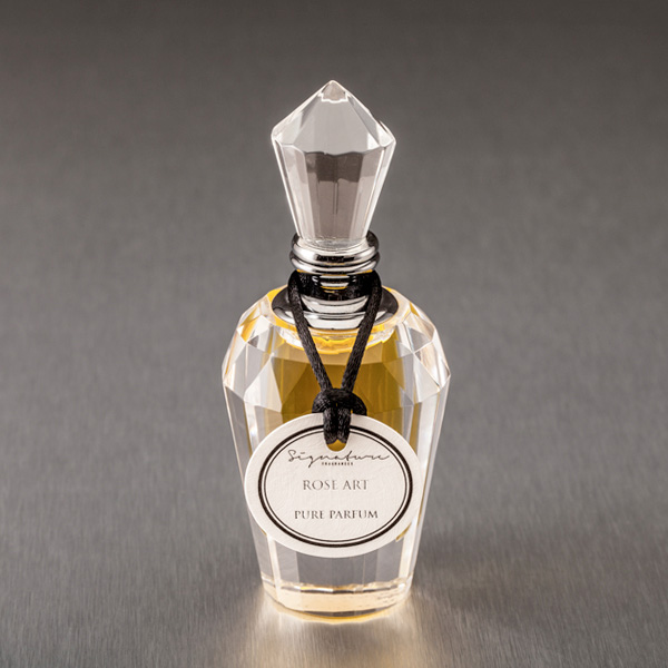 Fragrantica image 2