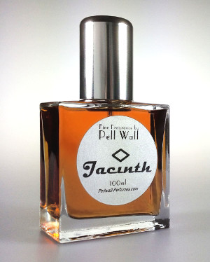 Fragrantica image 2