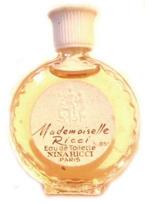 Fragrantica image 2