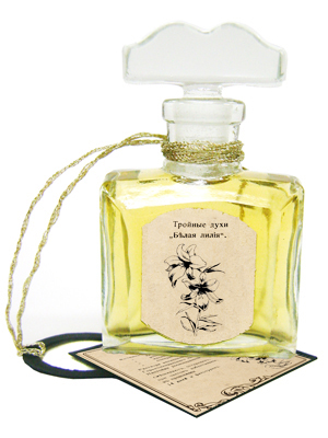 Fragrantica image 2