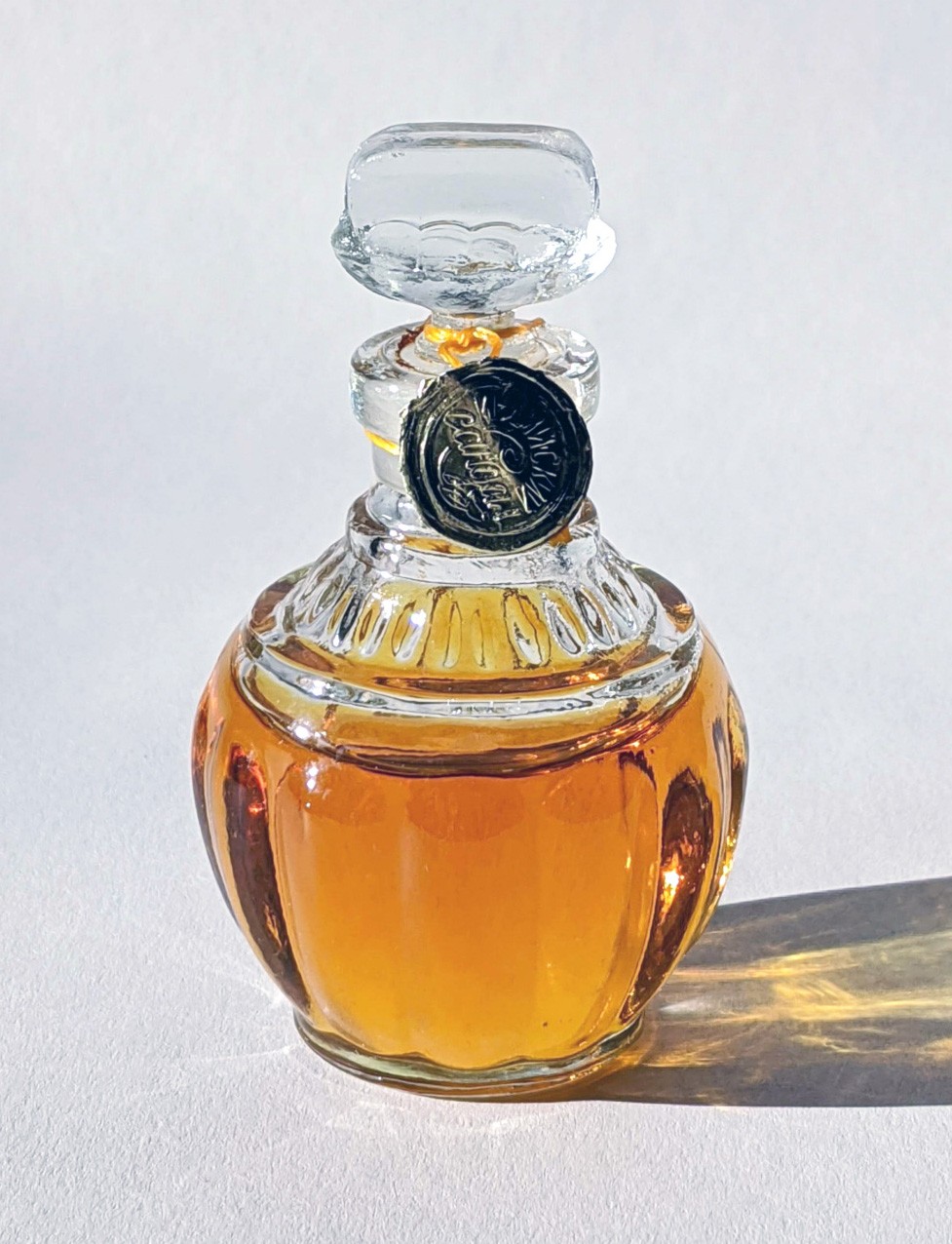 Fragrantica image 2