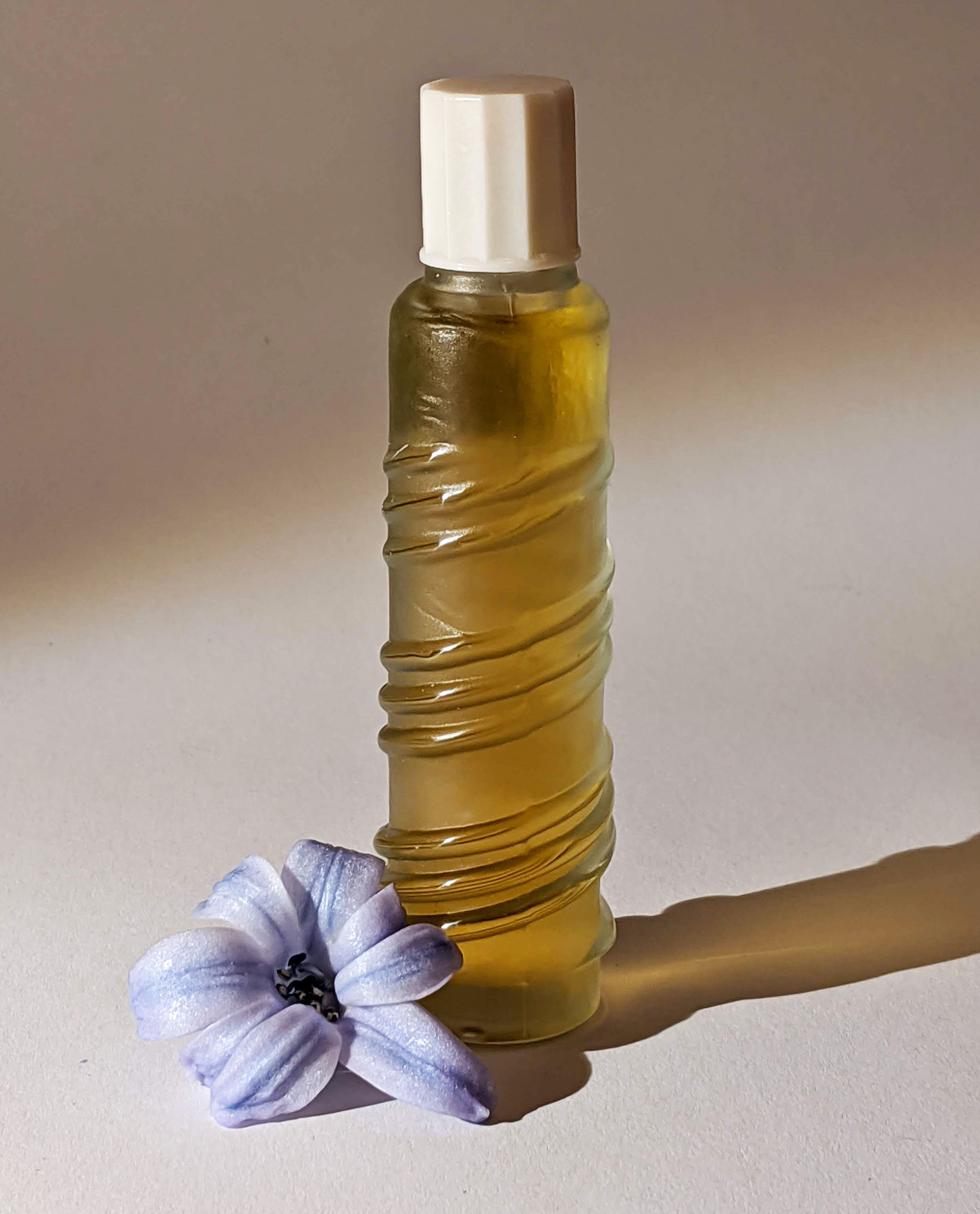 Fragrantica image 2