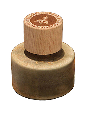 Fragrantica image 2