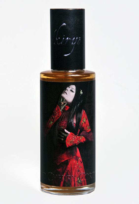 Fragrantica image 2