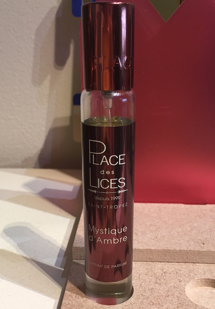 Fragrantica image 2