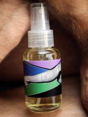 Fragrantica image 2