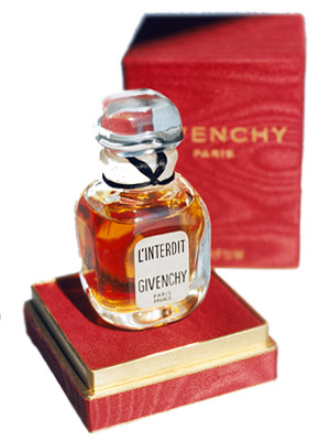 L'Interdit Givenchy 香水- 一款1957年女用香水