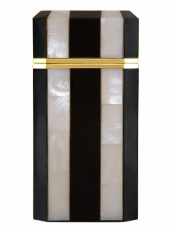 Fragrantica image 2