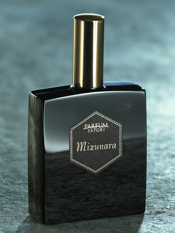 Mizunara Parfum Satori perfume - a fragrance for women and