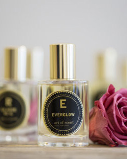 Fragrantica image 2