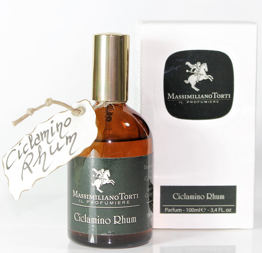 Fragrantica image 2