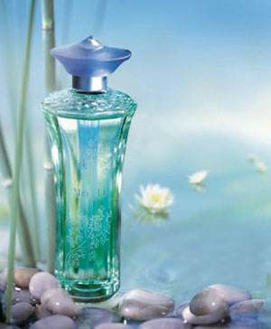 Fragrantica image 2
