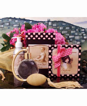 Fragrantica image 2